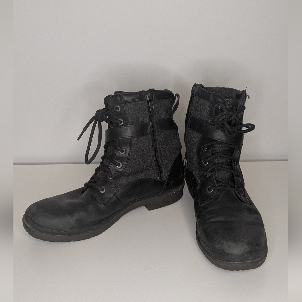 UGG Kesey lace-up waterproof boot - w's size 9 black/grey